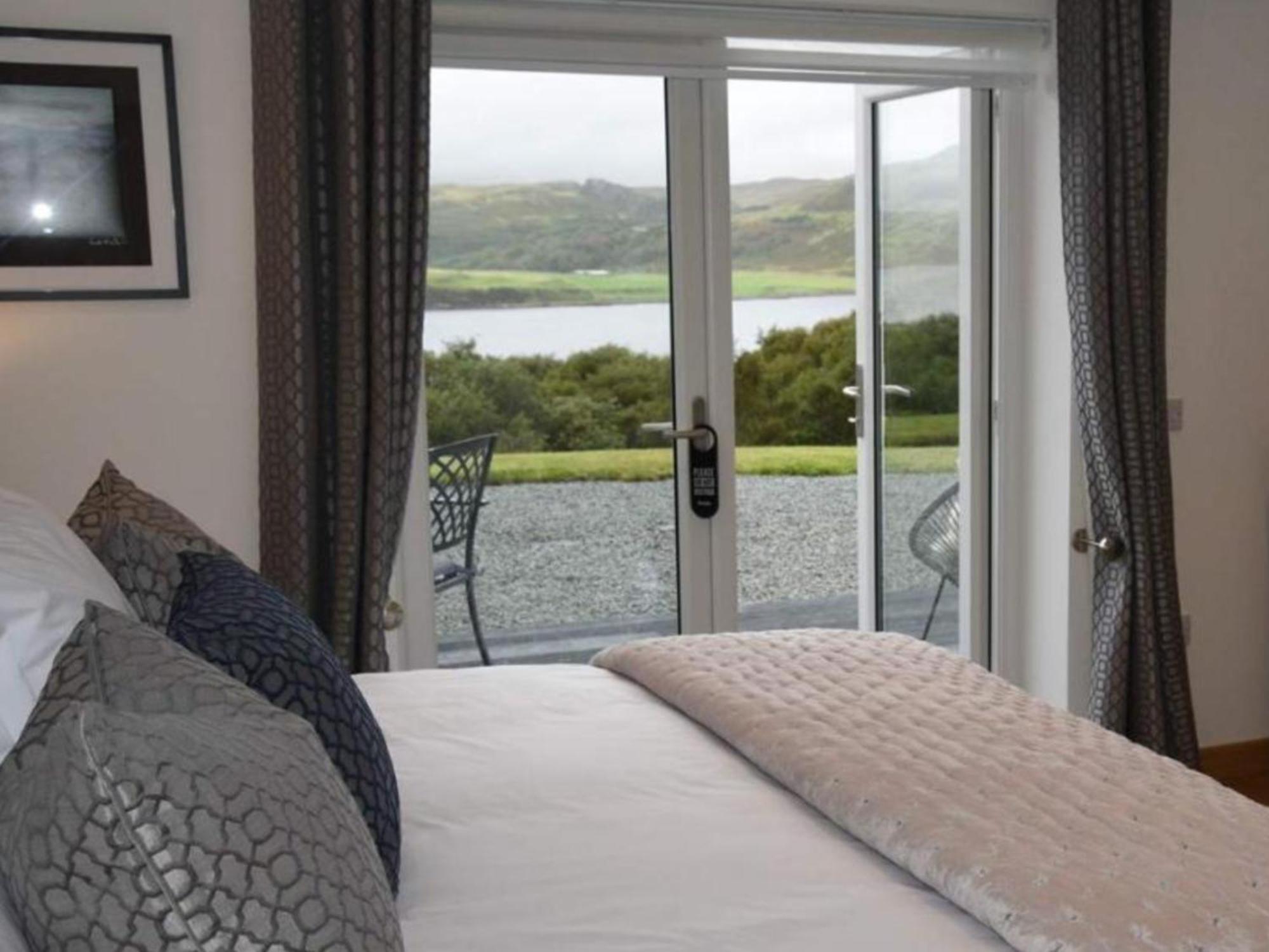 Woodland Lodge Luxury Suite Port na Long Exterior foto