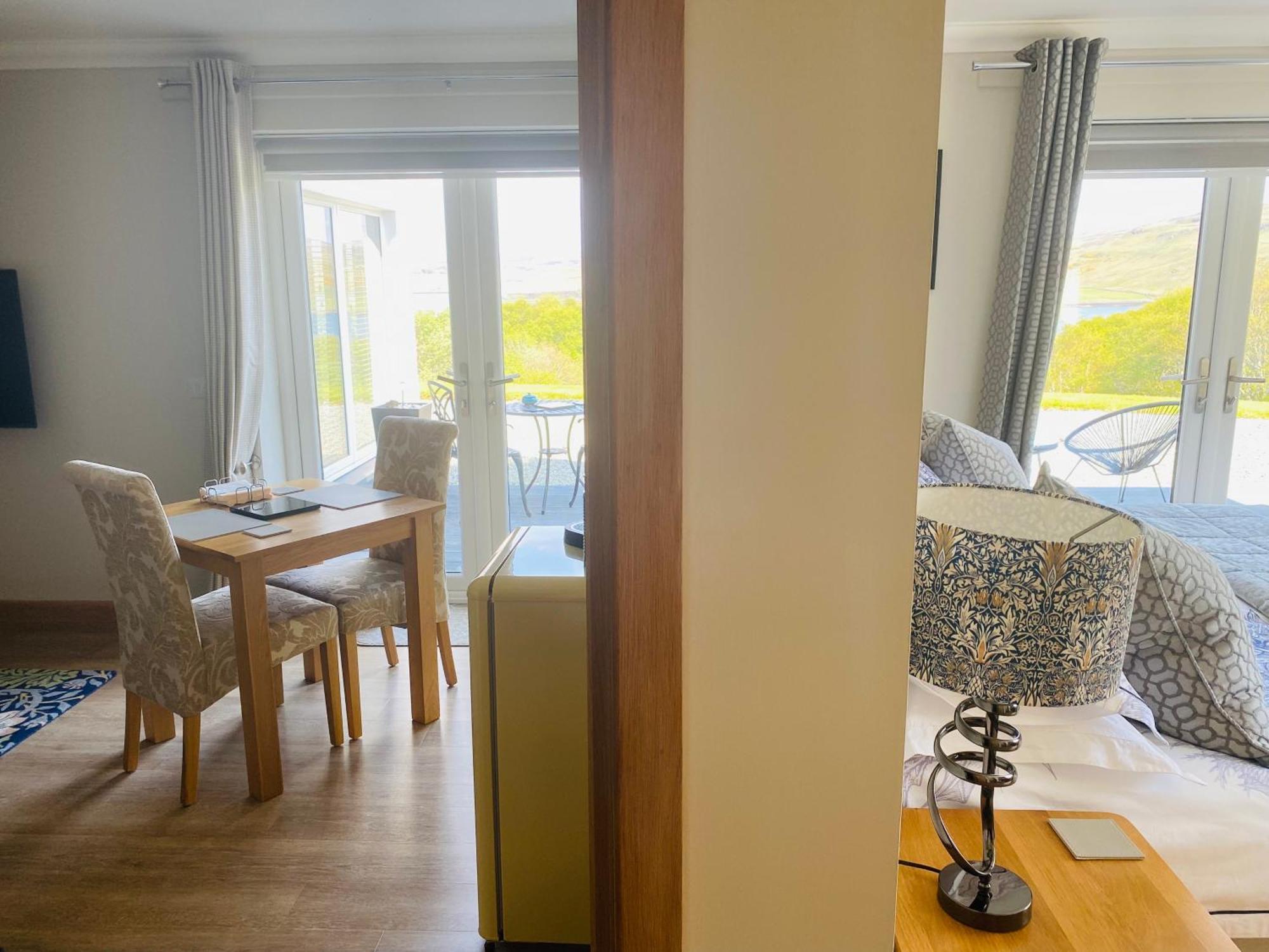 Woodland Lodge Luxury Suite Port na Long Exterior foto